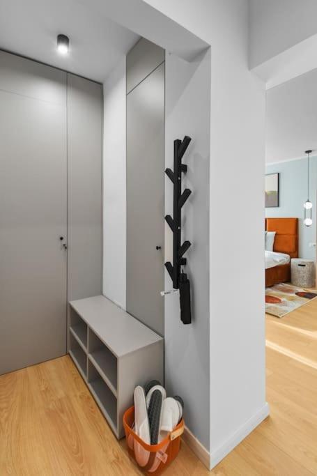 Mysa Modern Studio * Near Cismigiu Park * Netflix Бухарест Екстер'єр фото